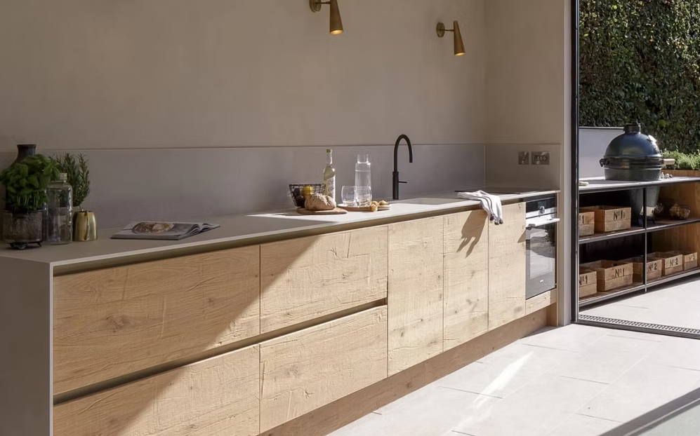 GM-Atlas Plan PorcelainTop™ Boost White Porcelain Slab