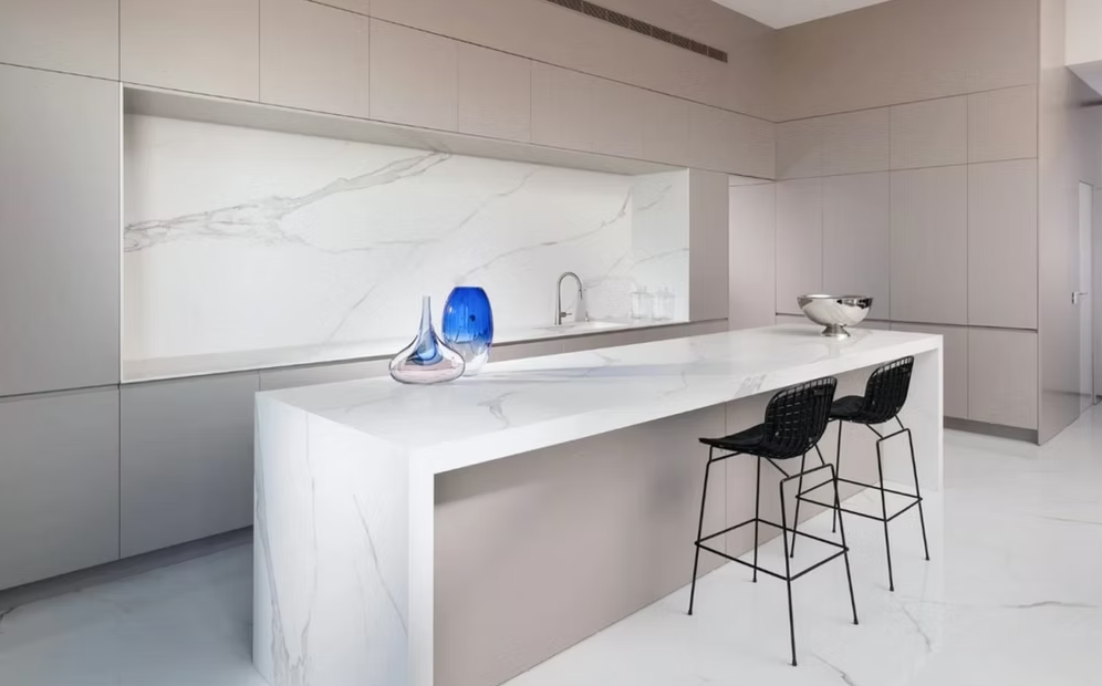 GM-Atlas Plan PorcelainTop™ Calacatta Extra Porcelain Slab