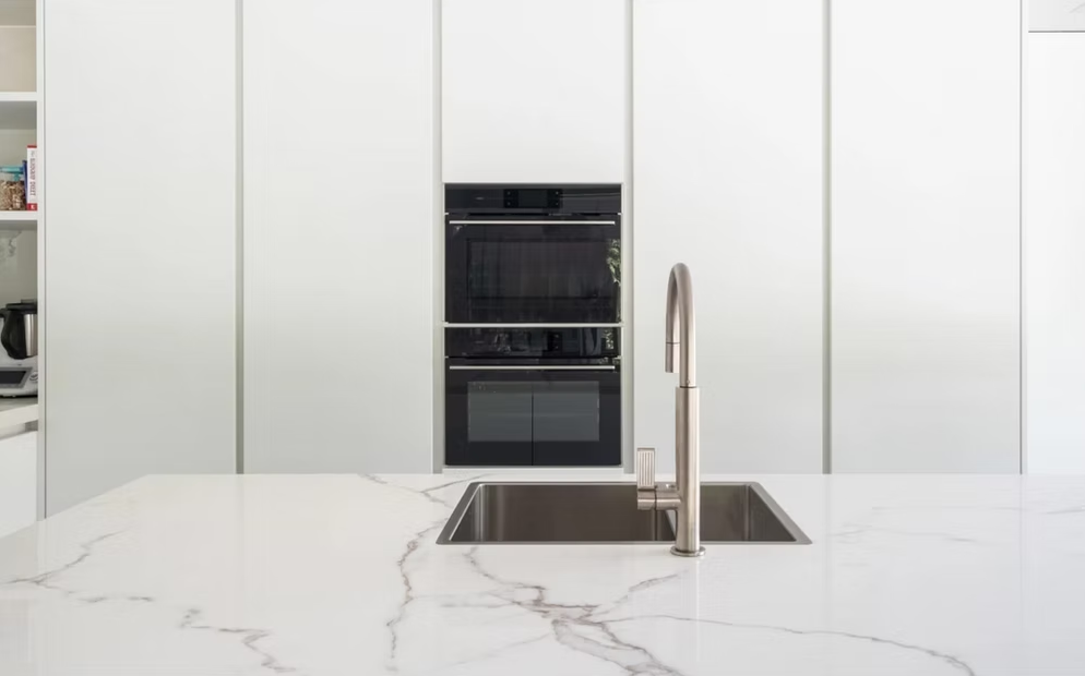 GM-Atlas Plan PorcelainTop™ Calacatta Extra Porcelain Slab