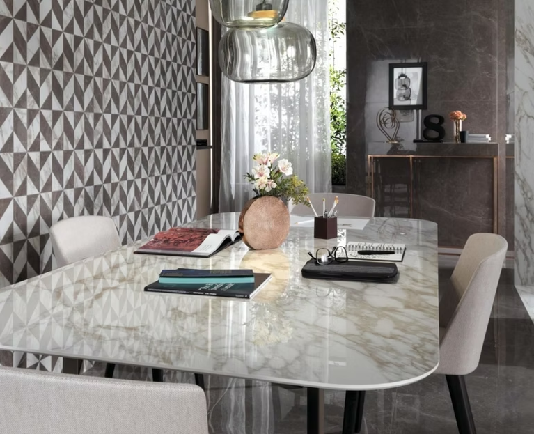 GM-Atlas Plan PorcelainTop™ Calacatta Royal Porcelain Slab