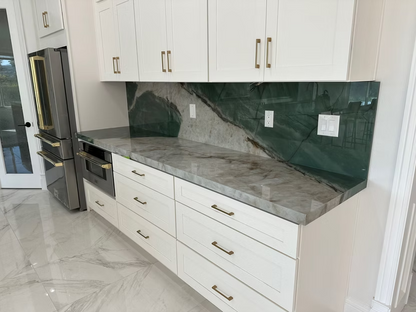 GM-Atlas Plan PorcelainTop™ Exotic Wave Porcelain Slab