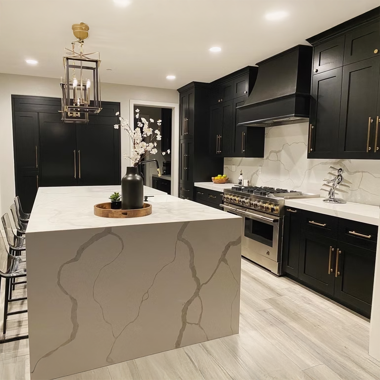 GM-Calacatta Luna Quartz Slab
