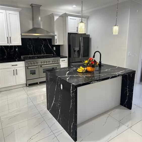 GM-Calacatta Rayo Quartz Slab
