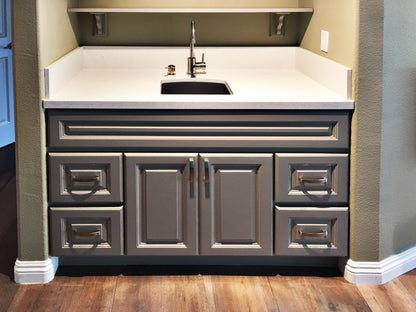 GC-Anaheim Grey Raised Panel