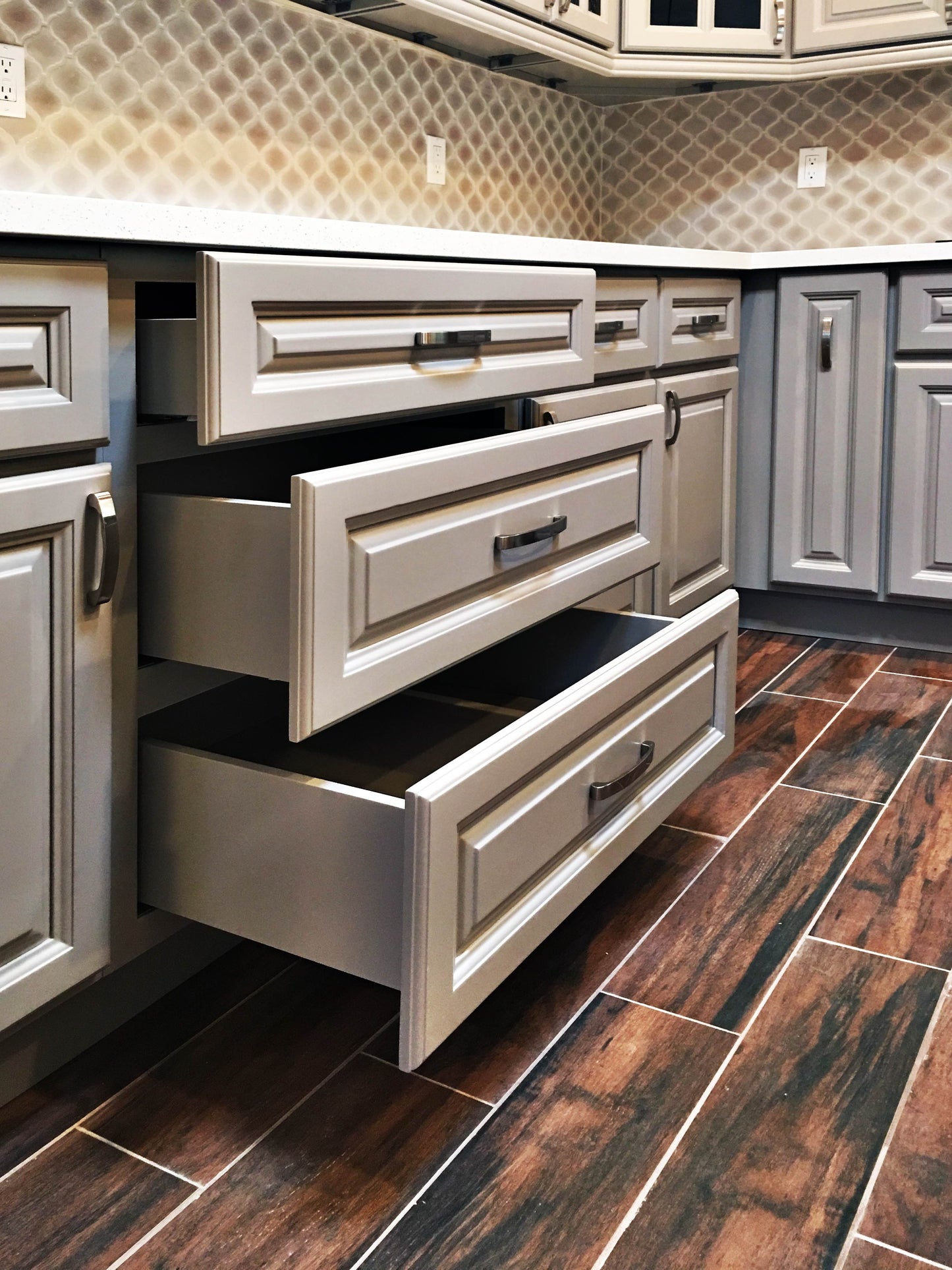GC-Anaheim Grey Raised Panel