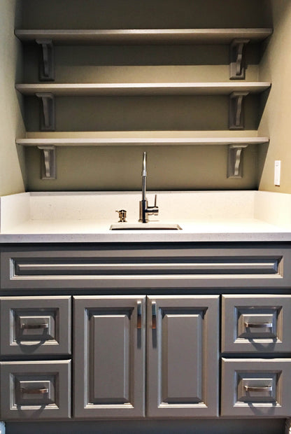 GC-Anaheim Grey Raised Panel