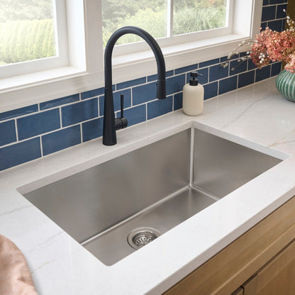 Augustin 32" Stainless Steel Undermount Kitchen Sink, Stainless Steel, alternate view