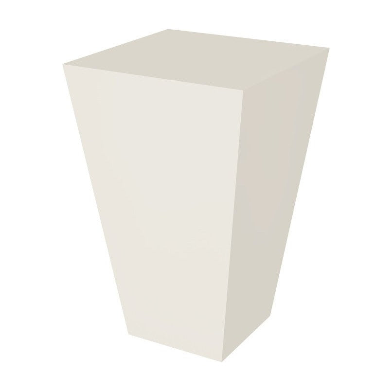 tapered Foot in Shell White