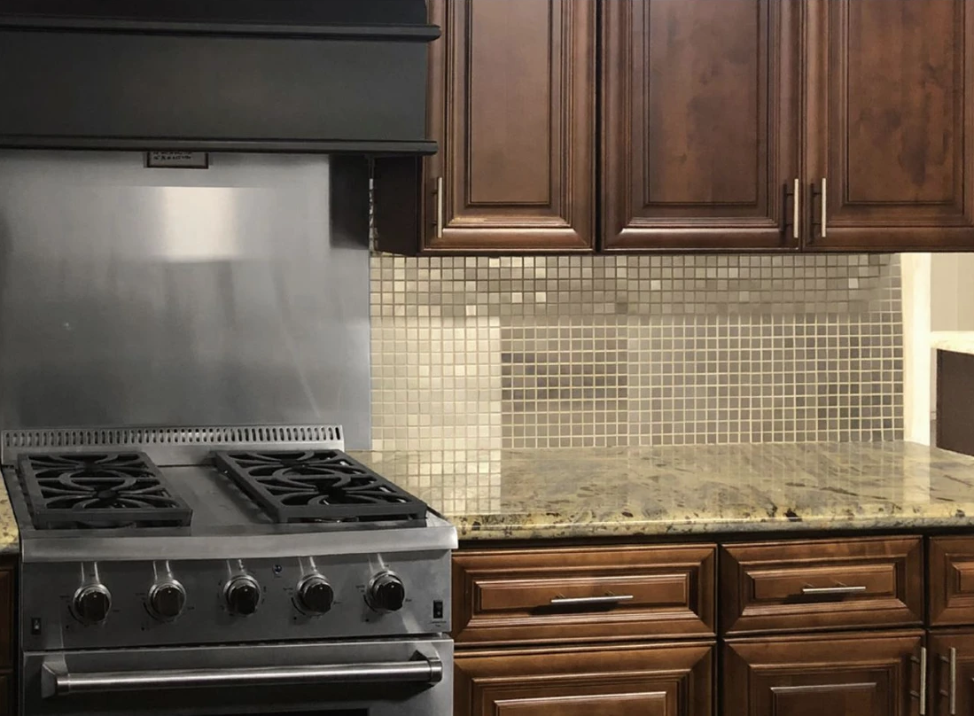 HC-Maple Walnut Raised Panel