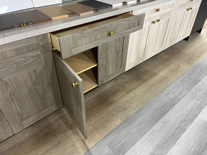 IMP-Genesis Weathered Oak Shaker