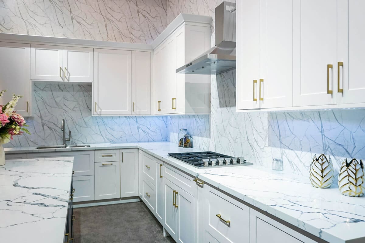 INC-Jersey White Frameless Shaker