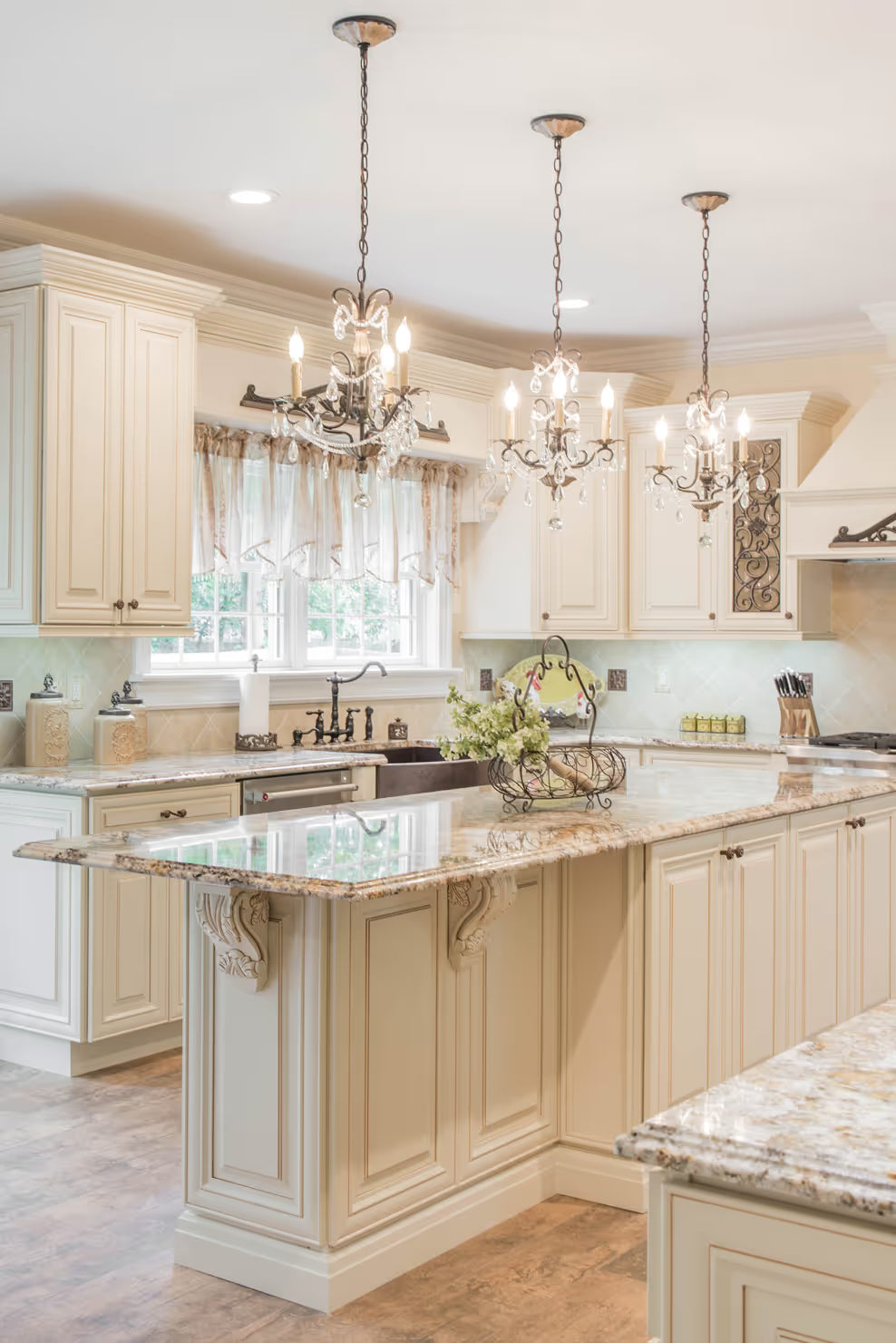 JK-Creme Glazed Raised Panel
