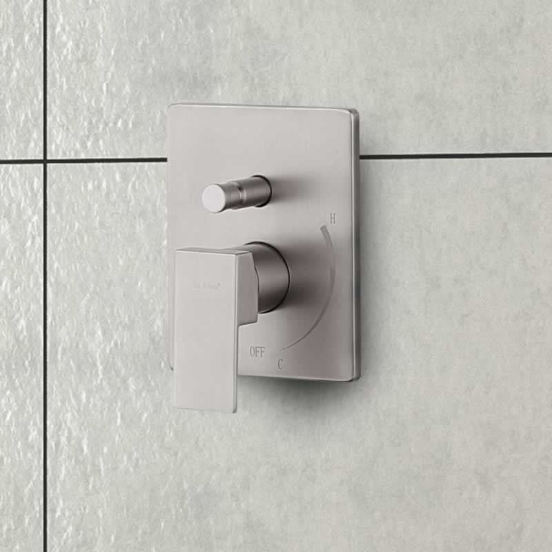 Klara Shower & Tub Combo Faucet