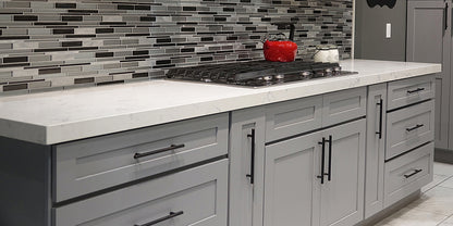 AK-Kingston Grey Silver Shaker