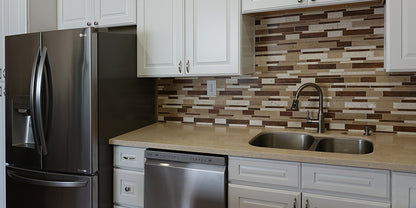 AK-Madison Hillcrest White Raised Panel