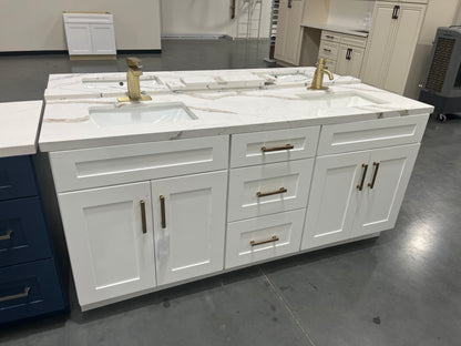Calacatta Gold Quartz Vanity Top