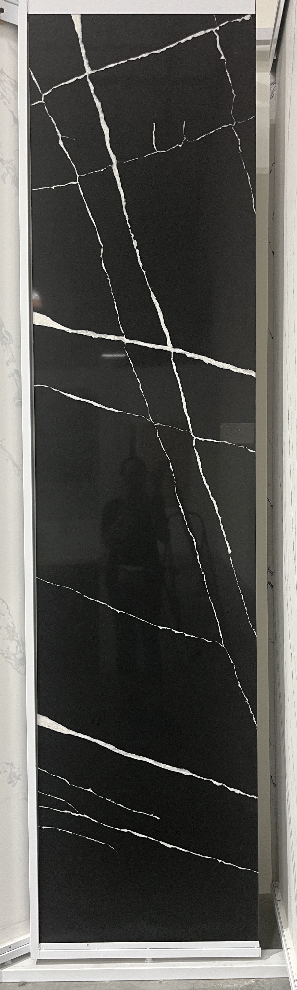 LX-Black Marquina Quartz Slab