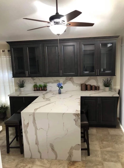LX-Calacatta Gold Quartz Slab