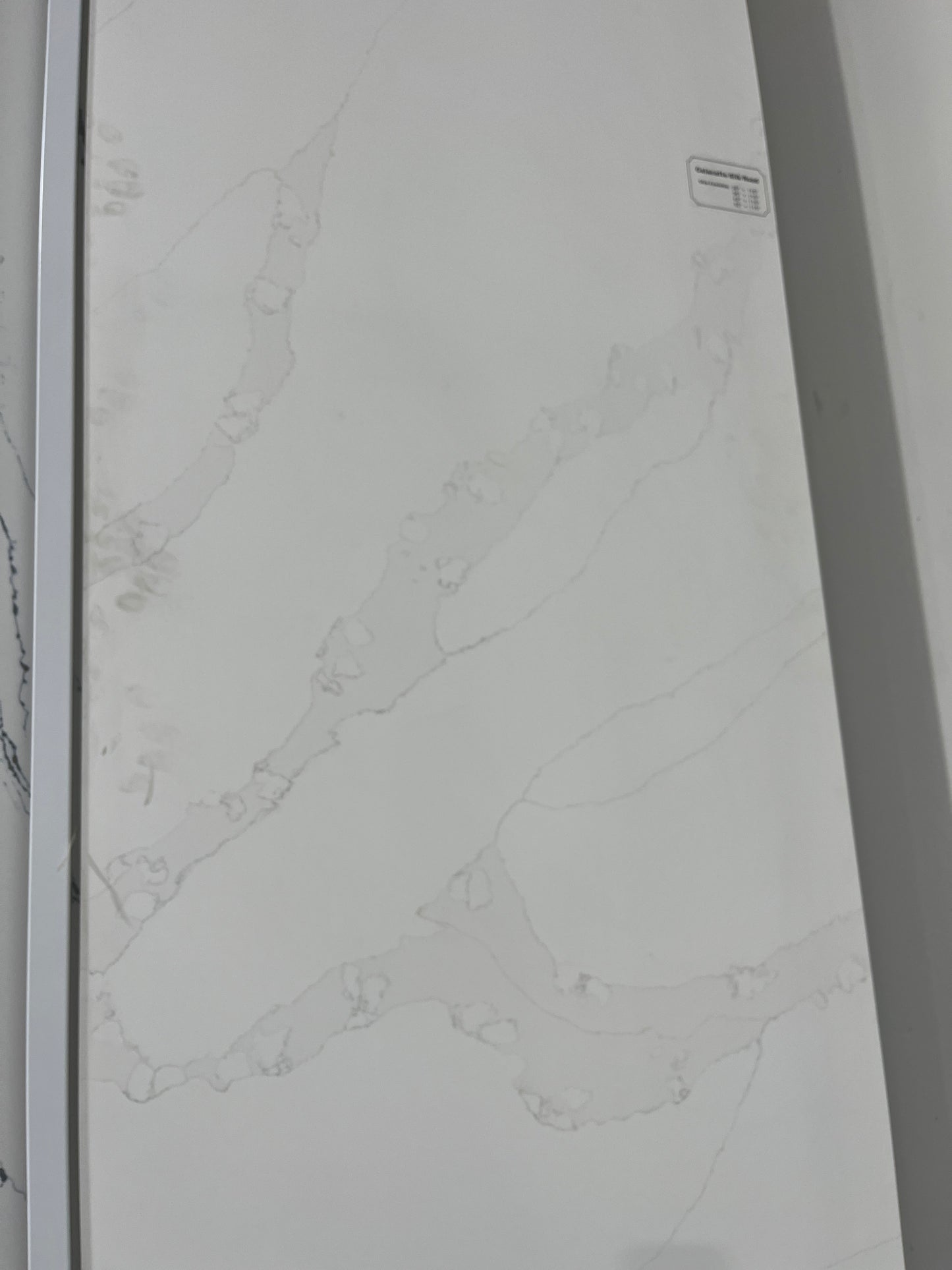 LX-Calacatta Silk Road Quartz Slab