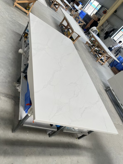 LX-Golden Whim Quartz Slab