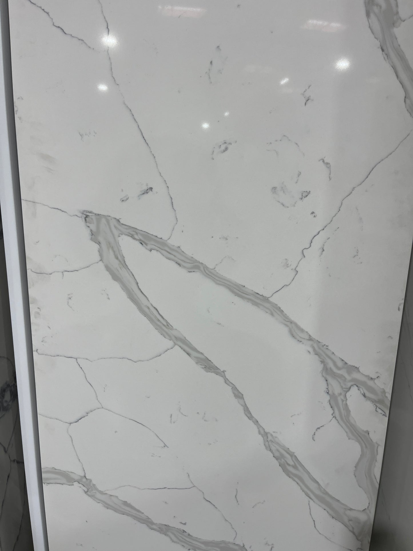 LX-Original Calacatta Quartz Slab
