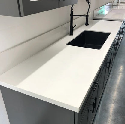 LX-Pure White Quartz Slab