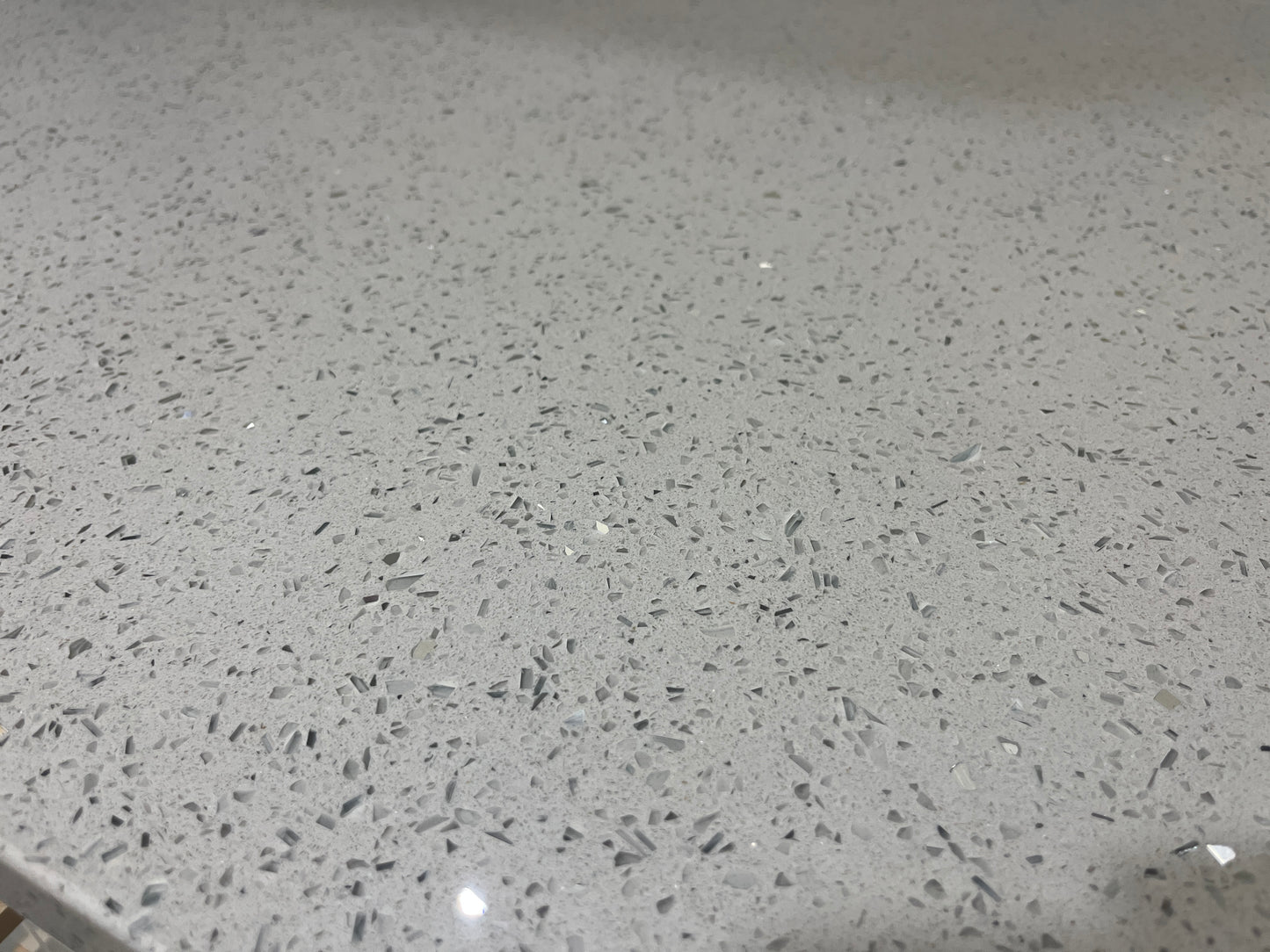 LX-White Diamond Quartz Slab