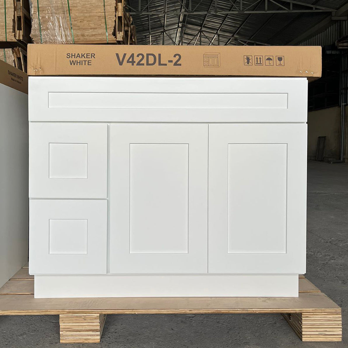 LX-White Shaker (Bathroom Vanity Only)