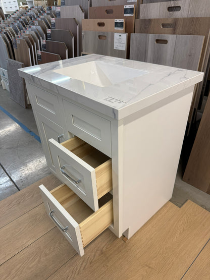 MV-Snow White Inset Shaker
