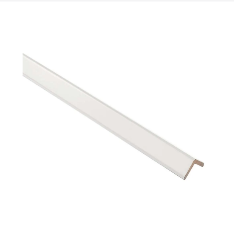 Inset Shaker corner molding in Snow White, 8 ft