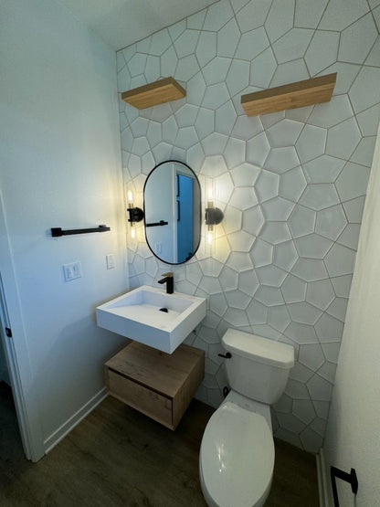 Alysa 24" Wall Mounted Bathroom Vanity with Reinforced Acrylic Integrated Sink Top