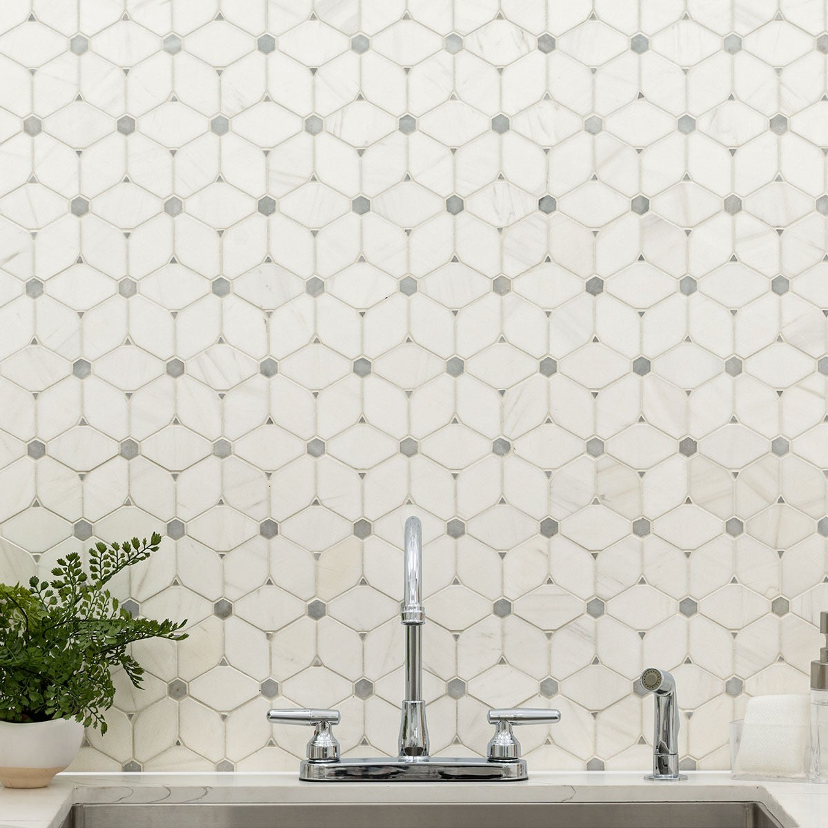 Cecily Grigio Marble Mosaic installed in a finished room