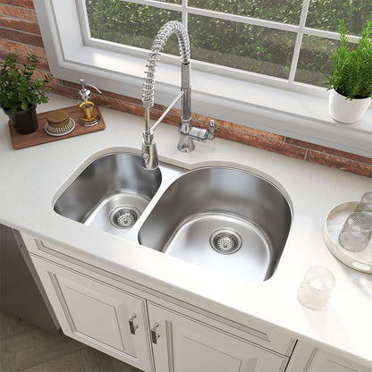 Drawn 31" x 20" 40/60 Stainless Steel Undermount Double Basin Kitchen Sink in Stainless Steel, installed in a room setting