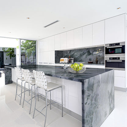 Acquatic quartzite installed in a room setting