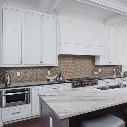 Arabescus White marble installed in a room setting
