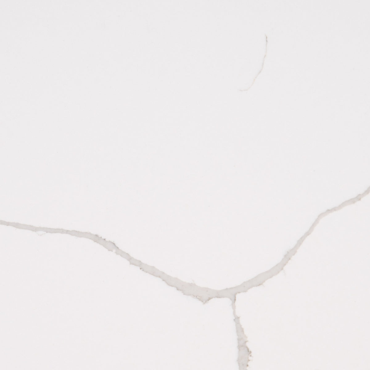 Calacatta Classique quartz slab, close up of the surface