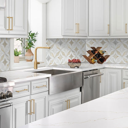 Calacatta Miraggio Gold LumaLuxe Ultra quartz kitchen countertop installed in a room setting
