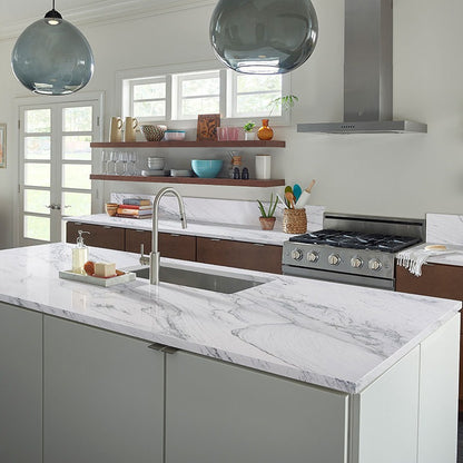 Florida Wave quartzite installed in a room setting