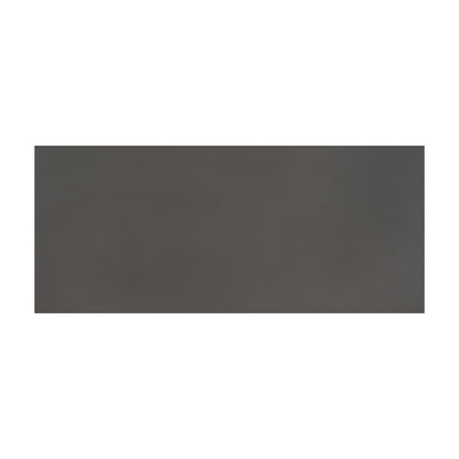 Manhattan Gray quartz slab, full slab view