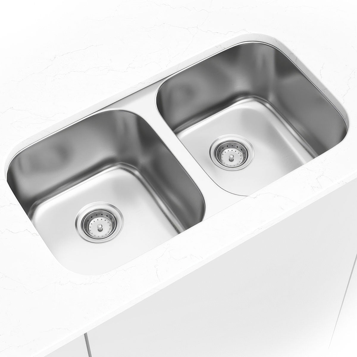 Single Cutout 32" x 18" 50/50 Stainless Steel Undermount Double Basin Kitchen Sink in Stainless Steel, installed close up