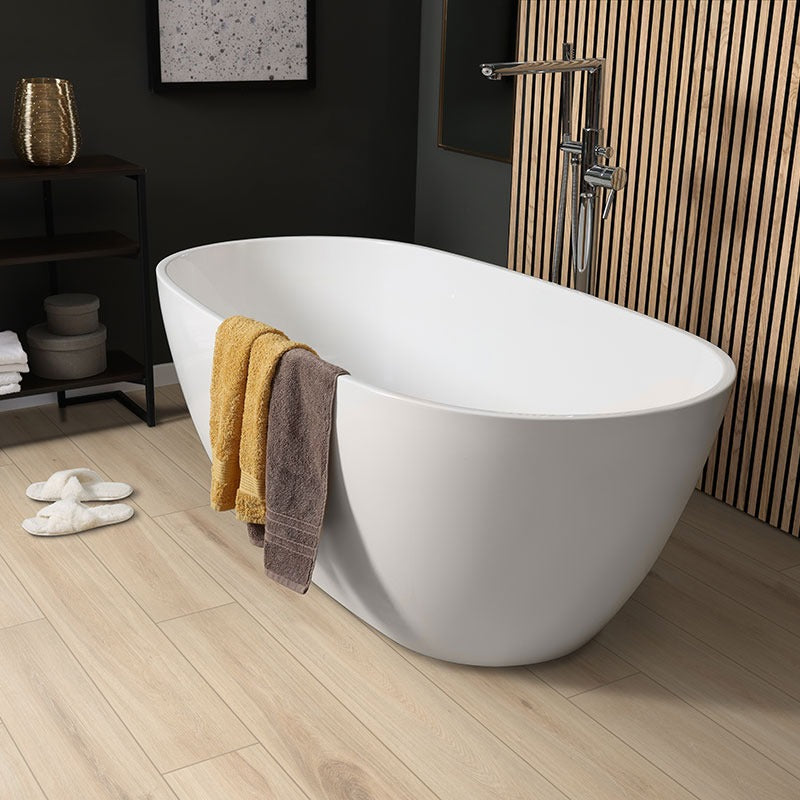 Smithcliffs Sunnyvale hybrid rigid core flooring installed in a bathroom