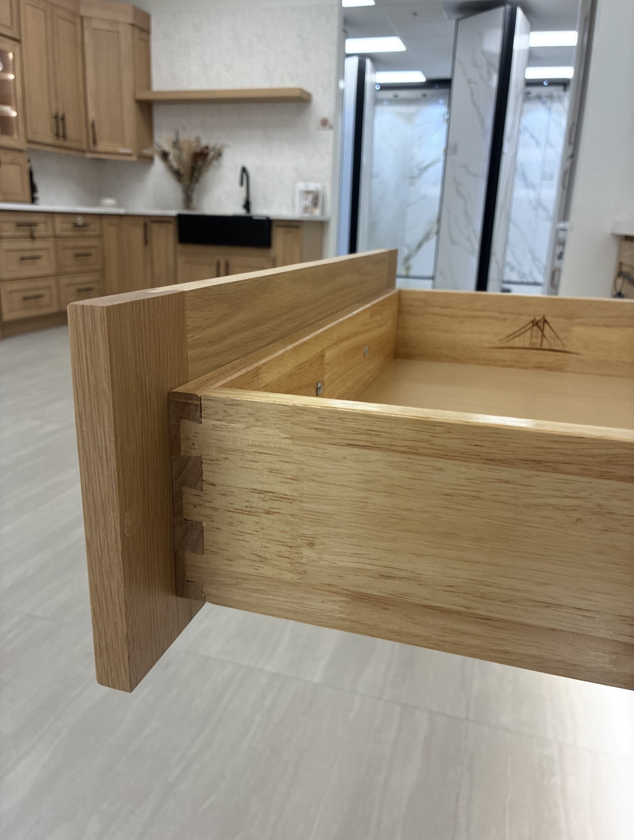 NB-Oak Shaker