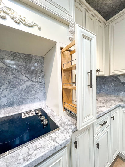 PW-Antique White Raised Panel