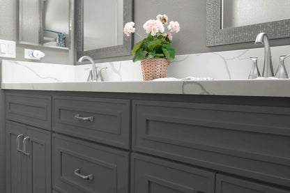 PW-Elegant Shaker Grey