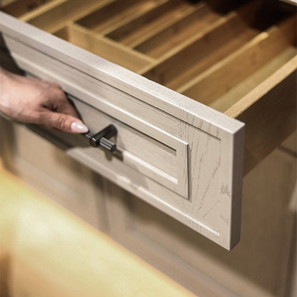 PW-Elegant Shaker Ivory