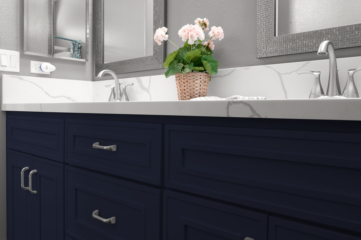 PW-Elegant Shaker Navy