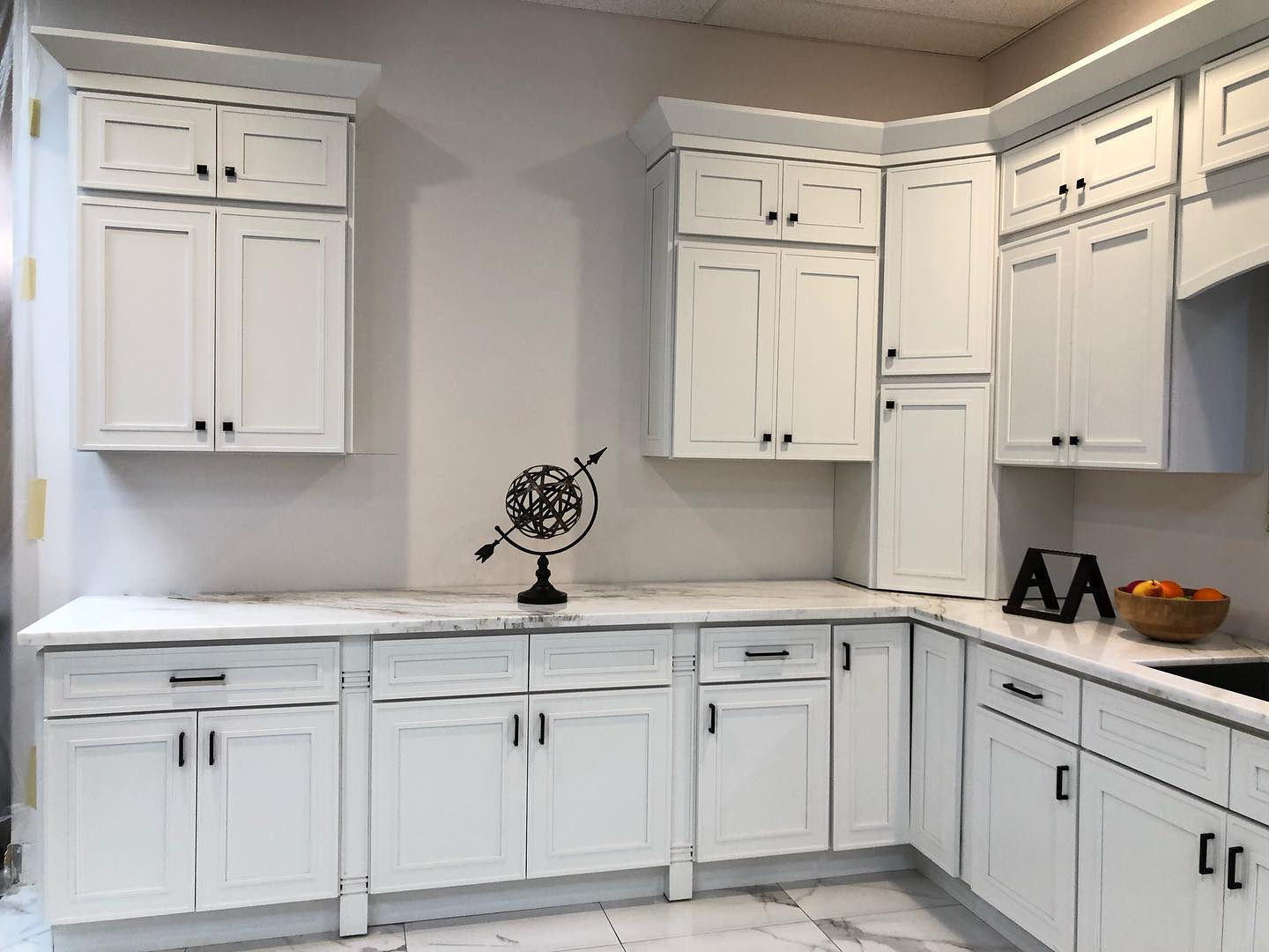 PW-Elegant Shaker White