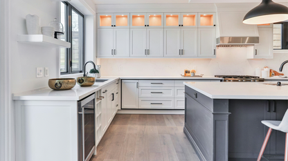 PK-Mallorca White Frameless Shaker
