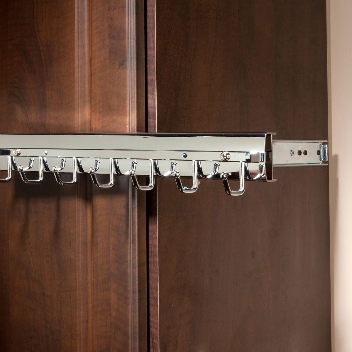 Rev-A-Shelf Premier Swivel Belt Rack