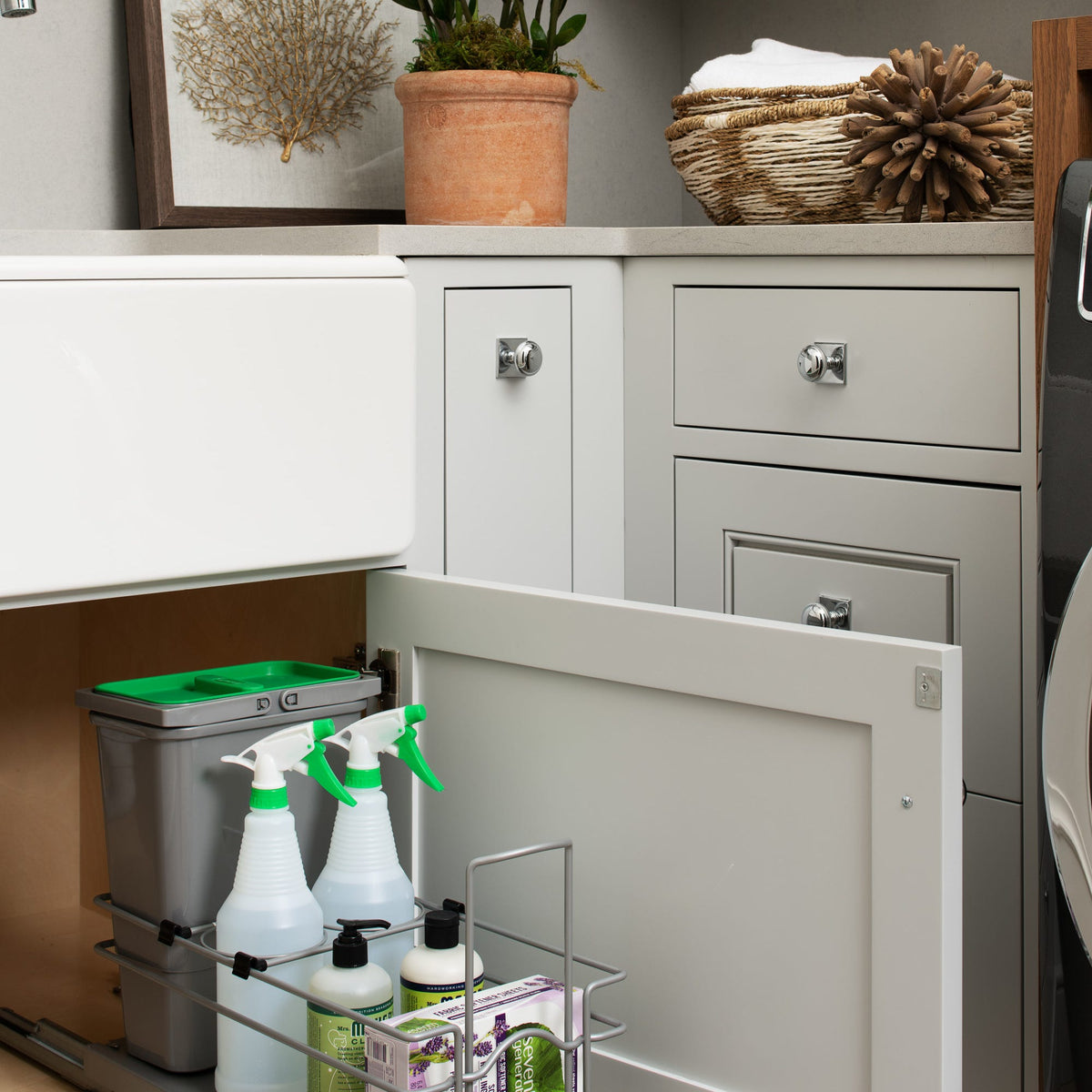 Rev-A-Shelf Waste and Cleaning Pullout